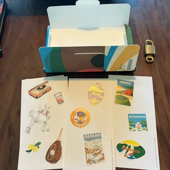 Louis Vuitton Multicolor Agenda 2025 - Picture 3 of 4